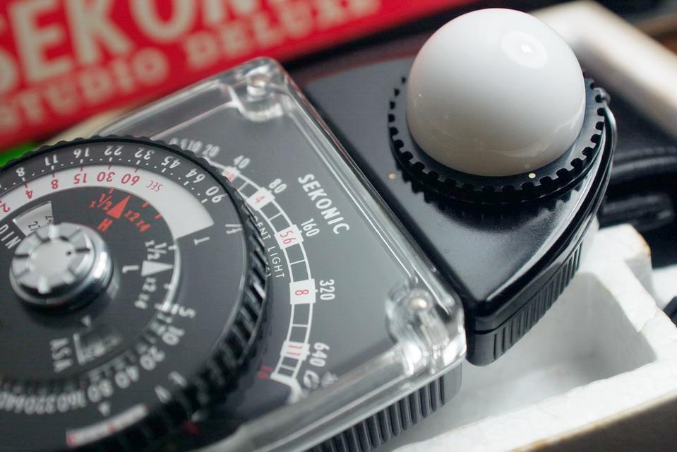 เครื่องวัดแสง Sekonic L398 5