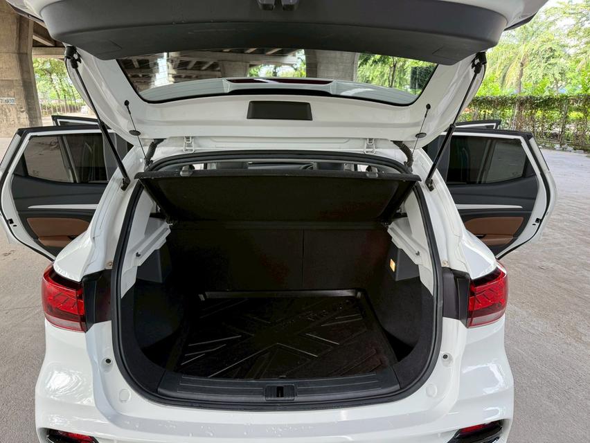 ขายด่วน! MG ZS 1.5 X+ Sunroof AT ปี 2021 19