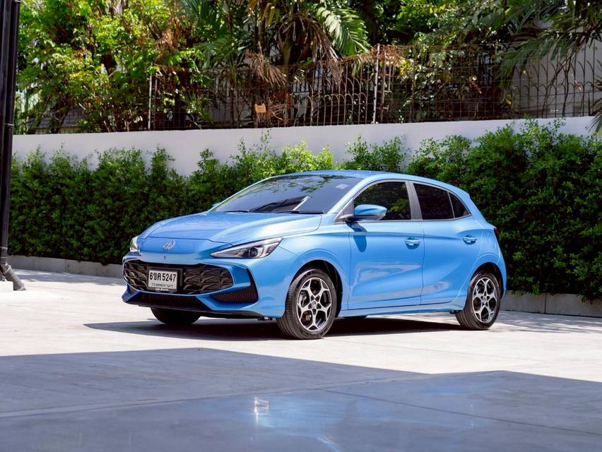 Mg 3 Hybrid+ 1.5 X ปีจด 2025