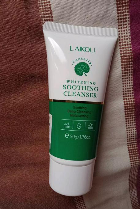 Laikou Cica Calming Cleanser Centella Soothing Foam