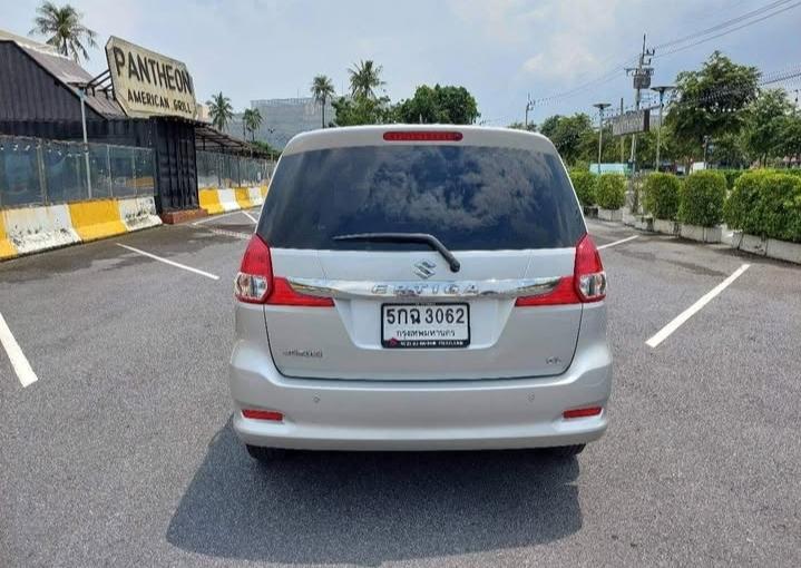 Suzuki Ertiga ปี 2015 2