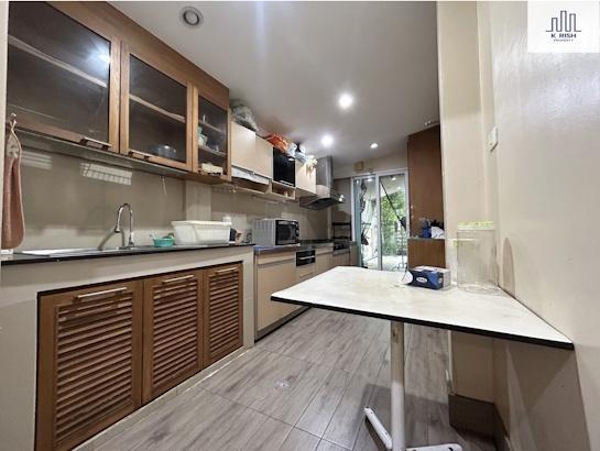 ขายบ้านเดี่ยว 2 ชั้น หลังมุม Size ใหญ่ ม.ปริญญดา ฉลองรัช 72 ตร.ว เลียบทางด่วนเอกมัย-รามอินทรา ตกแต่งสวยทั้้งหลัง ใกล้เซ็นทรัลอีสต์วิลล์ ใกล้ทางด่วน 8