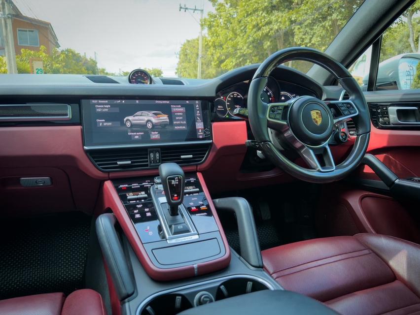 Porsche Cayenne E-Hybrid Coupe รูปที่ 3