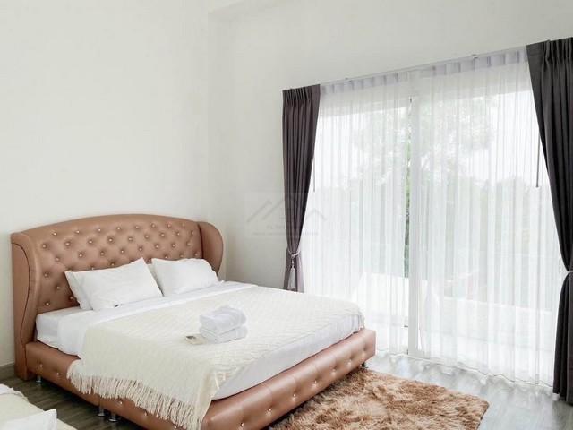 ให้เช่าบ้านเดี่ยว Pool Villa 3 ชั้น 200 ตรว. 5 ห้องนอน ถนนราชพฤกษ์ ใกล้ The Walk, Central Westville เหมาะอยู่อาศัย หรือเ