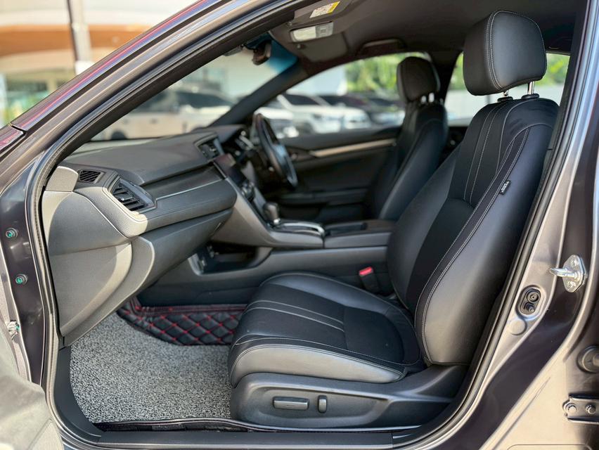 ปี 2017 HONDA CIVIC, FK 1.5 TURBO HATCHBACK 9