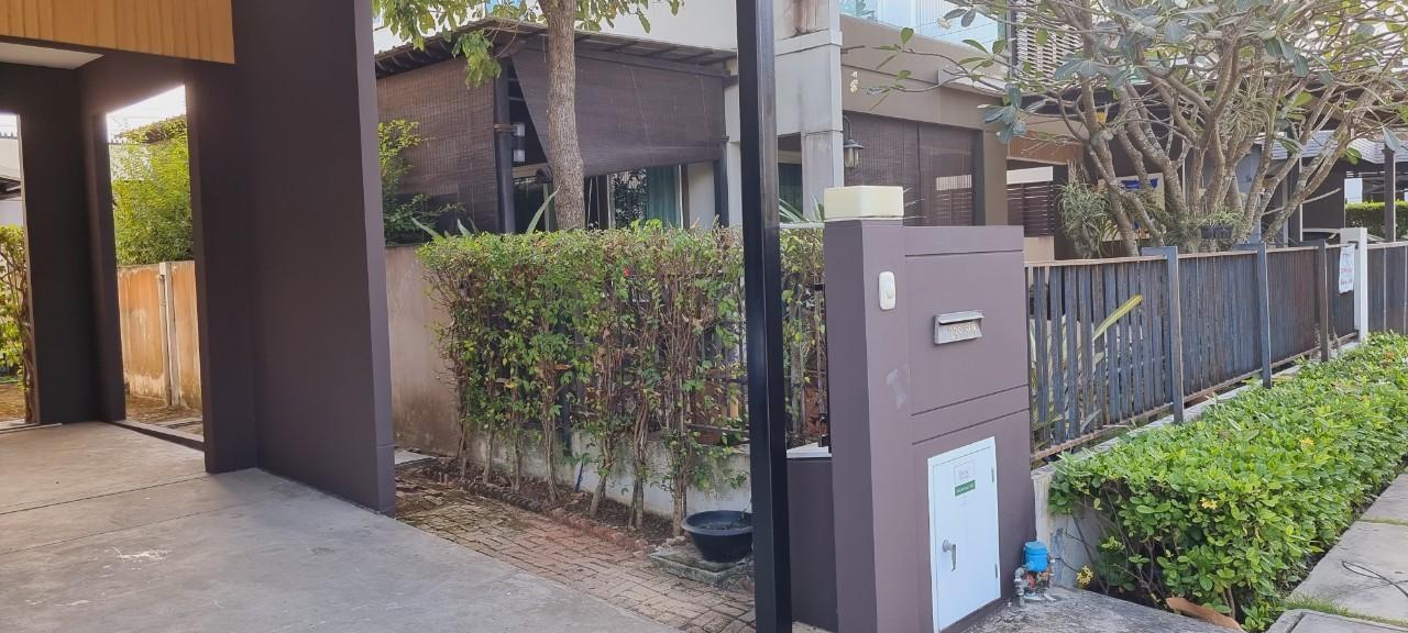 ขายด่วนบ้านมัณฑนาเลขวัชรพล 9