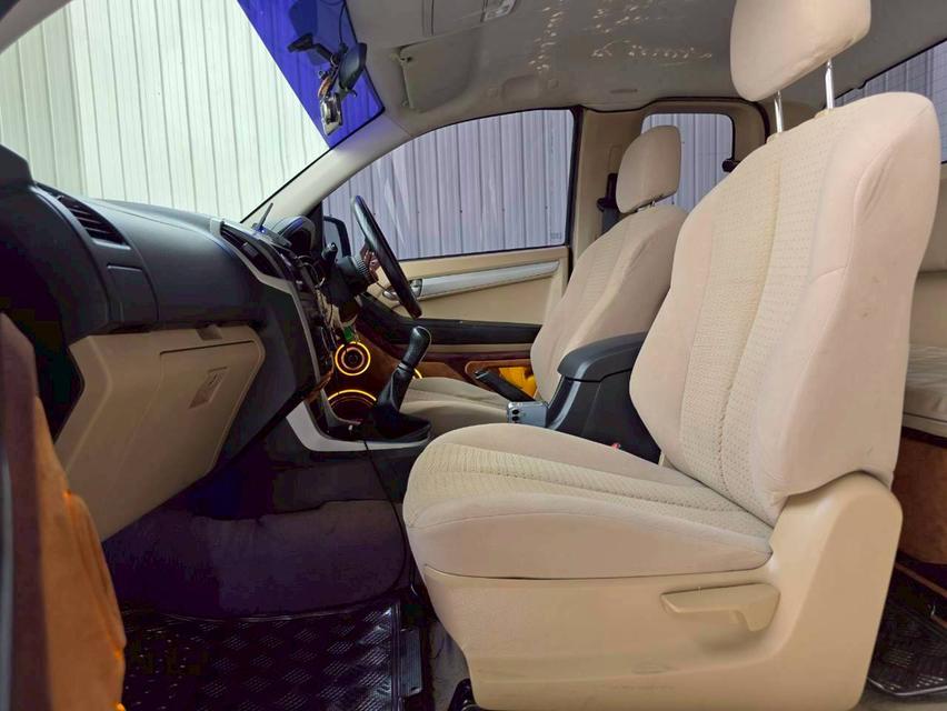 ISUZU D-MAX 12-19 2.5 VGS Z ปี 2012 สีเทา เกียร์ MT โฉม SPACECAB 12-19 รูปที่ 12