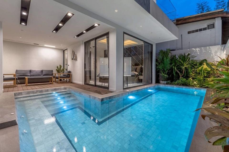 Selling pool villa style modern Pattaya Phatumnak hill 22 million