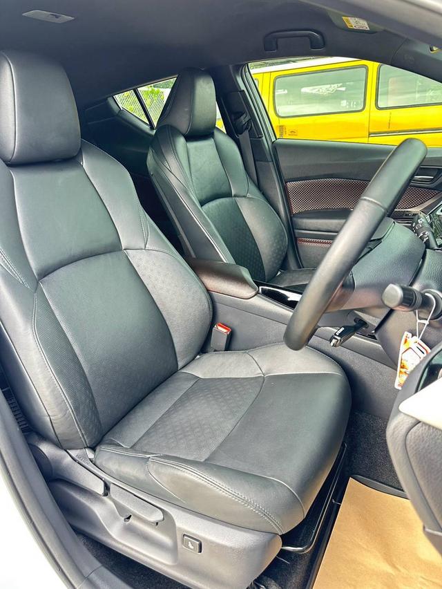 #TOYOTA #CHR 1.8 MID ปี 2019 🚘✨ รถสวย ดูแลดี ประวัติการดูแลครบ ✨📌 ไมล์ 150,000 กม.🔋 แบตเตอรี่ไฮบริด รับประกัน 10 ปี ไม่จำกัดระยะทาง รูปที่ 11