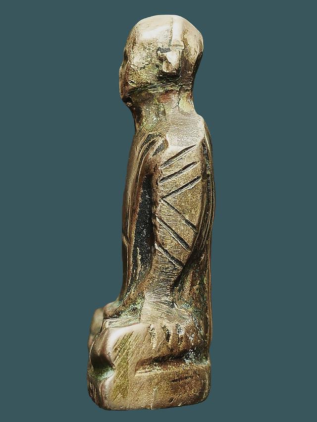 รูปหล่อหลวงพ่อเดิม วัดหนองโพ รุ่นแรก พิมพ์ฐานเตี้ย...เก่าๆ รูปที่ 3