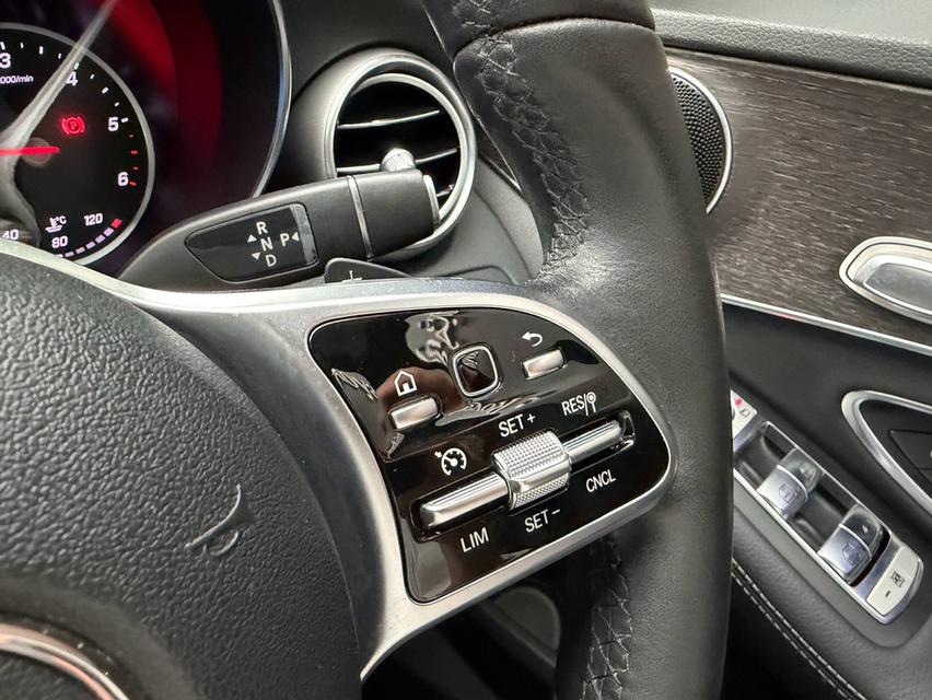 Benz C220d AV Facelift 2020 สีขาว เข้าศูนย์ Benz ตลอดทุกระยะ รูปที่ 14
