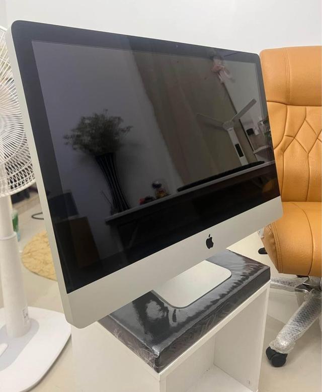 iMac 27 INCH (Mid2011) 5