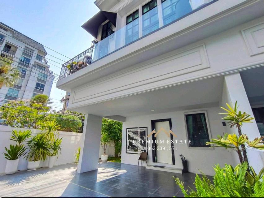 Luxury Home บ้านหรูสุขุมวิท ตกแต่งครบ พร้อมเข้าอยู่ | สุขุมวิท 67 | 300 ตรม | BTS เอกมัยเพียง 500 เมตร 4