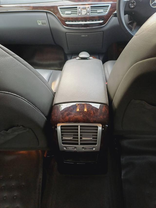 ท้าชนสวยที่สุดในรุ่น 2008 BENZ S Class 300L Sunroof ประตูดูด 16