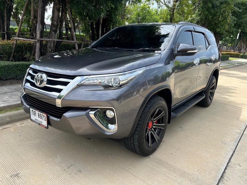 Toyota Fortuner 2.4 2WD ปี 2017 