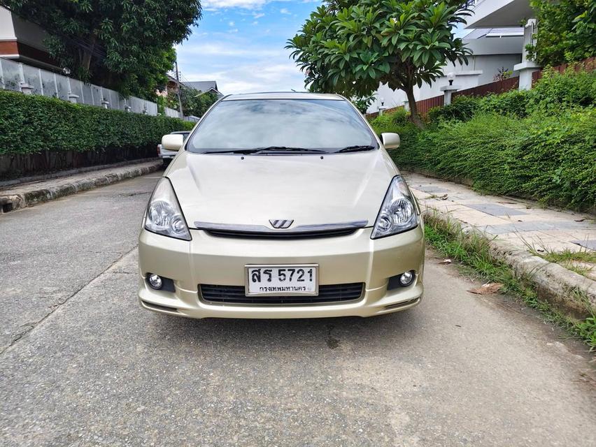 Toyota Wish ปี 2004 จด 2006เครื่อง 2.0 Q Limited ตัวท็อป ซันรูฟรถบ้านสวยๆ พร้อมใช้เครื่องดี เกียร์ดี แอร์เย็น ขับดี
