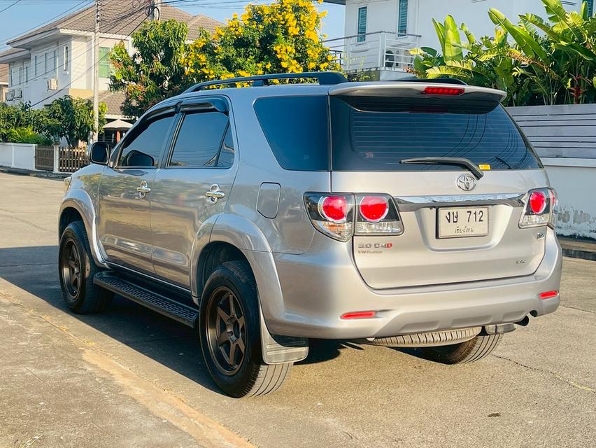 Toyota Foruner 3.0 V Navi AT 2015 รูปที่ 4