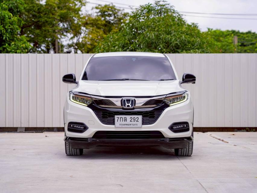 Honda HR-V 1.8RS ปี 2018 เจ้าของเดียว เล่มพร้อม กุญแจสำรองครบ 4