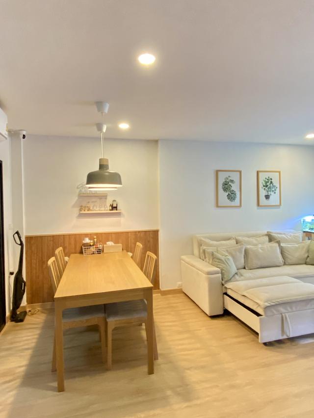 ทาวน์โฮม 3 ชั้น 4ห้องนอน3ห้องน้ำ 3