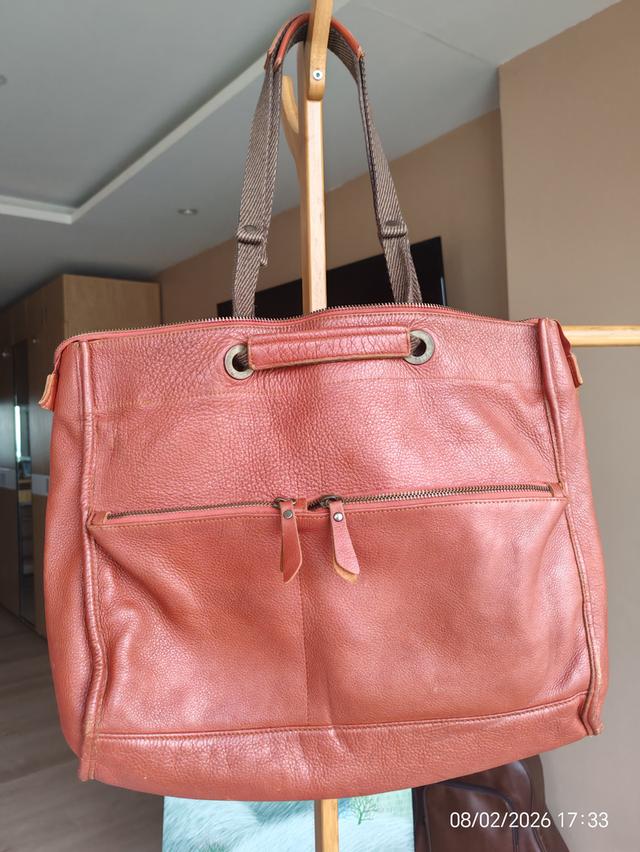 กระเป๋าหนังแท้​มือสอง