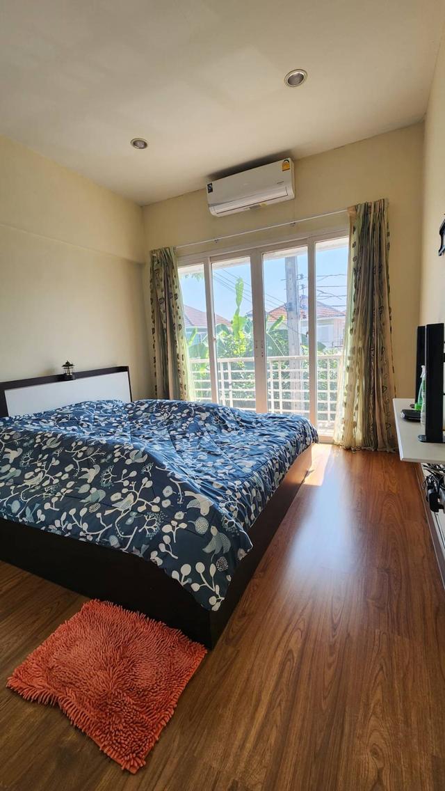 ขายบ้านแฝดหลังมุม เดอะวิลล่า รัตนาธิเบศร์ ซ.ท่าอิฐ พร้อมเข้าอยู่ ทำเลดี เดินทางสะดวก ใกล้ MRT ท่าอิฐ นนทบุรี 8