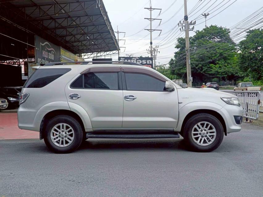 Toyota Fortuner 3.0V ปี13