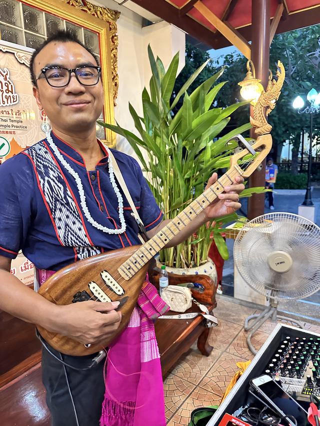 บริการดนตรีแห่พัดยศ แห่สมณศักดิ์