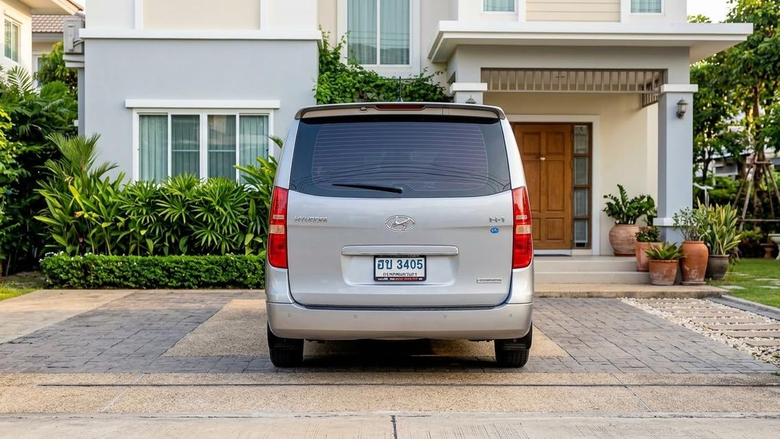 HYUNDAI H1 2.5 DELUXE A/T ปี 2011 รูปที่ 5