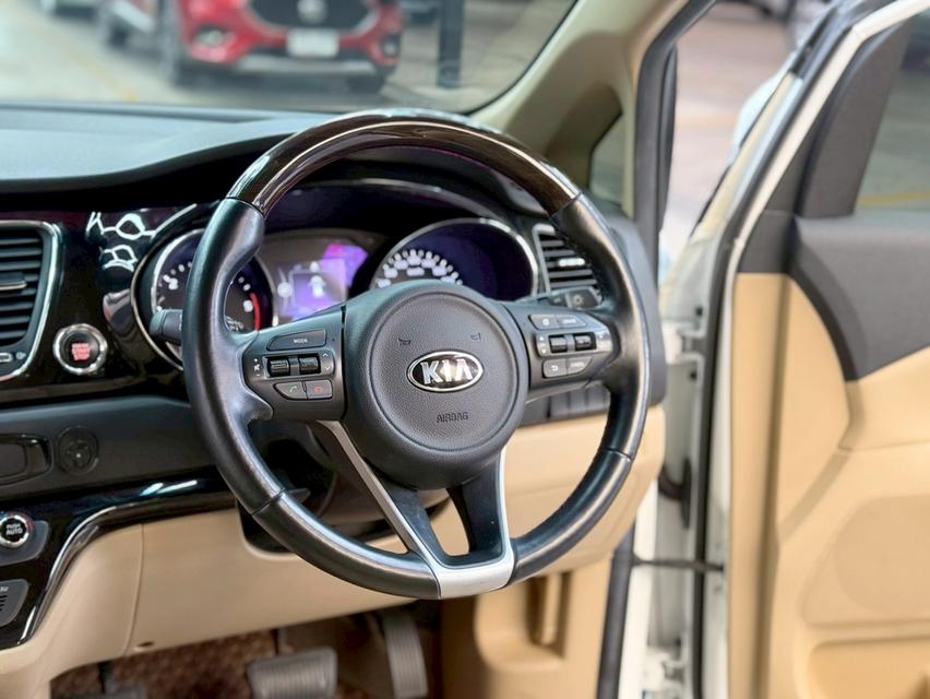 KIA Grand Carnival 2.2 EX ปี 2017 รูปที่ 7