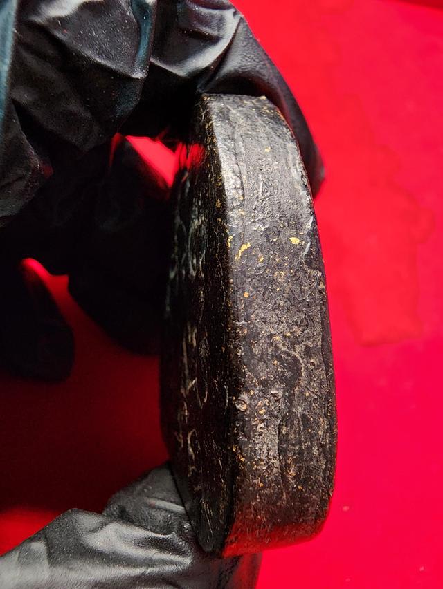 พระปิดตาหลวงปู่เฮี้ยง พิมพ์จัมโบ้ วัดป่า รูปที่ 4