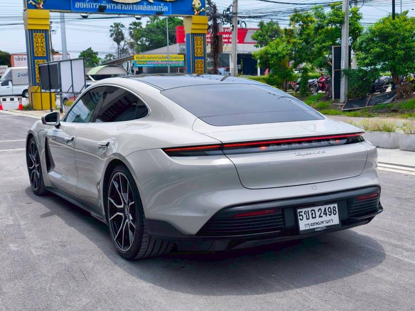รหัสรถ KPV2498 2022 Porsche Taycan 4S สีเคยอน ภายในแดง 10