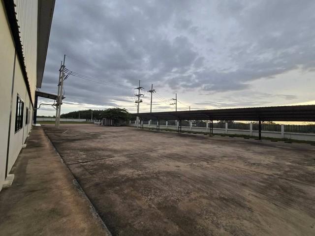 ขายโรงงานผังม่วงชลบุรี บนเนื้อที่ 3ไร่ ศรีราชา ชลบุรี พื้นที่ สีม่วงลาย พื้นที่ใช้สอย 1100 ตรม. 7