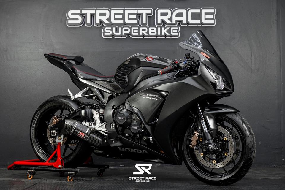 CBR1000RR 2016 ราคาเงินสด 239,000 บาท
