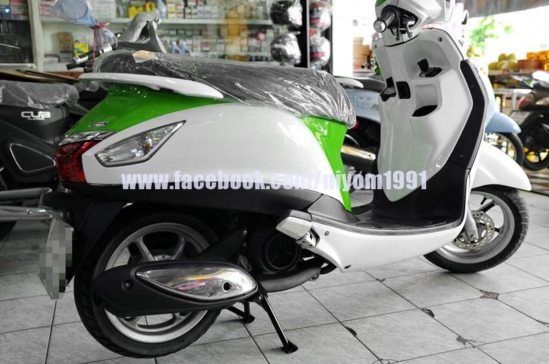 YAMAHA GRAND FILANO 125cc 6