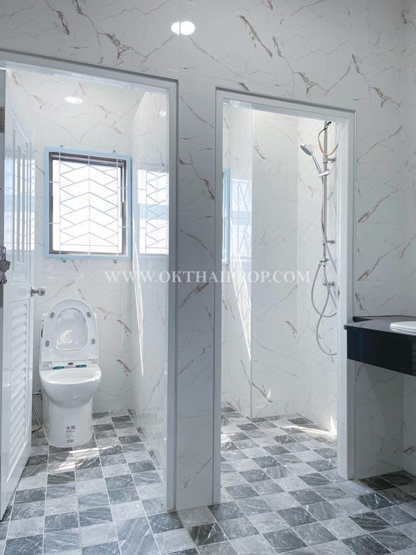 ทาวน์โฮม 4.5 ชั้น ถนนโชคชัย 4 ลาดพร้าว 13