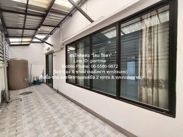 Townhome ขายทาวน์โฮม 2 ชั้น ในหมู่บ้านหรู ตรงข้ามสนามบินดอนเมือง 30 ตร.ว. 3 น 3 น้ำ 2 จอดรถ 0 Rai 0 Ngan 30 Square Wah 3 2