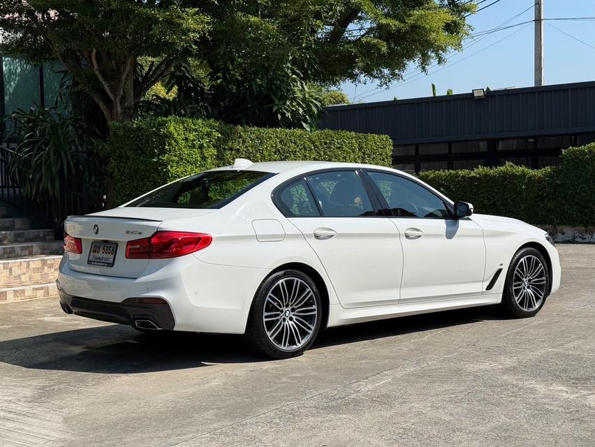 2021 BMW 530e MSPORT รถมือเดียวออกป้ายแดง รถวิ่งน้อย BSI ยาวถึงธันวาคม 2026 ครับ 3