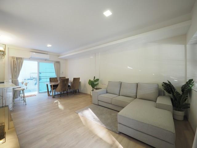 For rent Townhome indy2 Bangna-Ramkhamhaeng2 size 24 sq.w. 3 bedrooms luxuriously decorated fully furnished 5