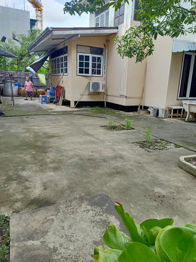 บ้านพร้อมที่ดิน 3