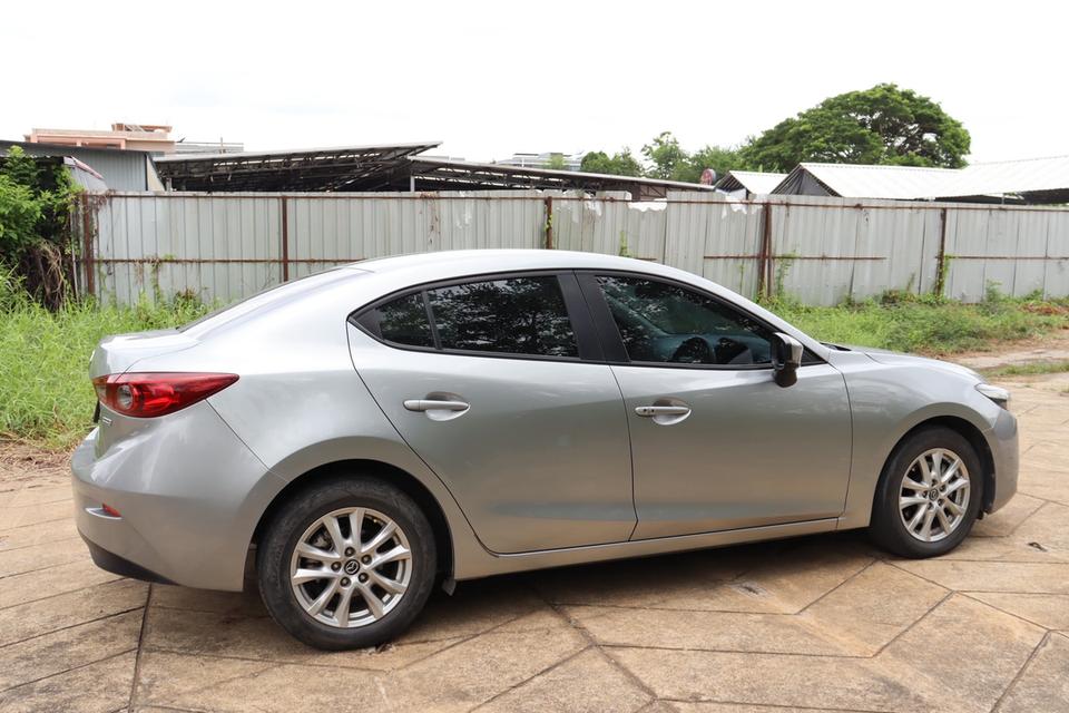 Mazda 3 2.0 E ปี 2018 รูปที่ 9