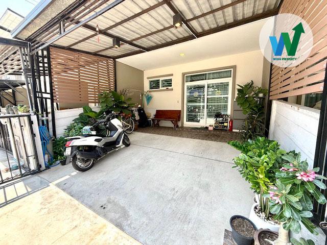 ขายทาวน์เฮ้าส์ใกล้ฟิตเนส Q District 3 นอน 2 น้ำ 3 ที่จอดรถ ต่อเติมพร้อมอยู่ ใกล้สนามบินสุวรรณภูมิ ทางด่วนกาญจนาภิเษก 2