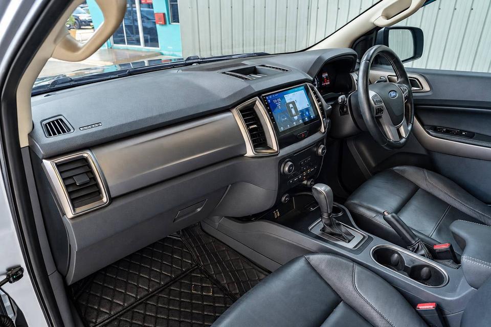 FORD EVEREST, 2.2 TITANIUM ปี 2018 สีเทา โฉม ปี15-22 รูปที่ 12