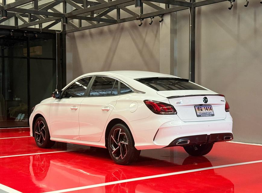 2023 MG 5 1.5 X SUNROOF  รุ่น TOP สุด OPTION เต็ม รถวิ่งน้อยเพียง 25,000 กม เข้าศูนย์ตามระยะ รถไม่เคยมีอุบัติเหตุครับ รูปที่ 6