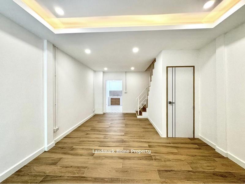 LM25-0086 ขายทาวน์เฮ้าส์ 2 ชั้น เสนาวิลล่า3 คู้บอน27 รีโนเวทใหม่ ต่อเติมครบ หน้าบ้านไม่ชนใคร 3