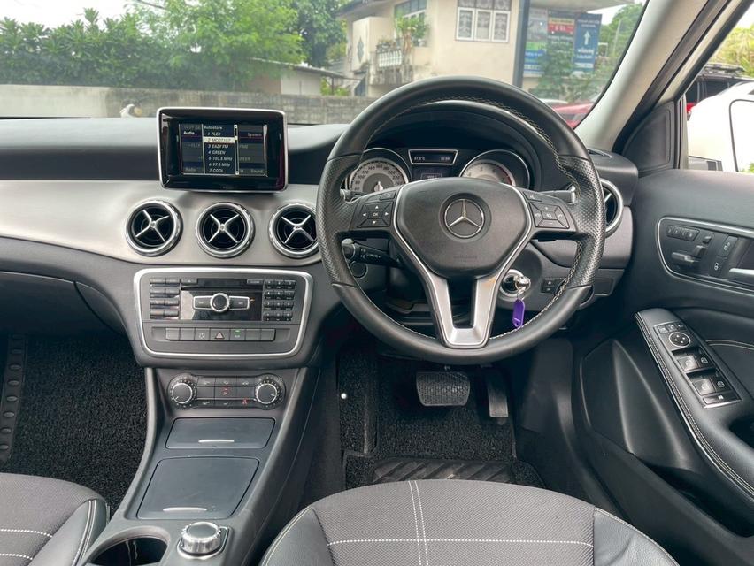 ปี 2014 BENZ GLA-CLASS, 200 โฉม W156 14