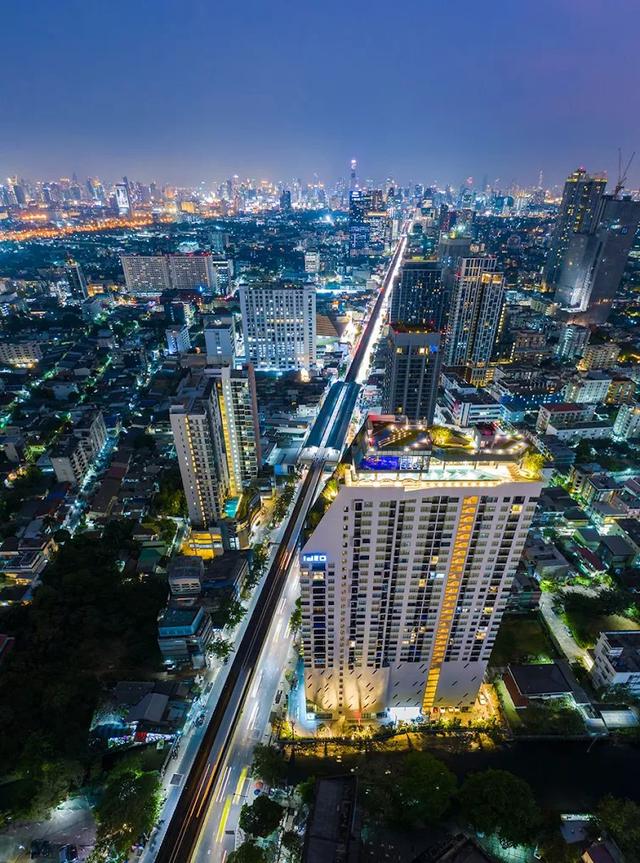 🏙️ คอนโดโมเดิร์นรีโนเวทใหม่ ไม่เคยปล่อยเช่า สวยหรูเหมือนห้องใหม่จากโครงการ พร้อมอยู่!! | 63.21 ตรม | 2 ห้องนอน 2 ห้องน้ำ | ชั้น 23 | BTS 200 เมตร 16