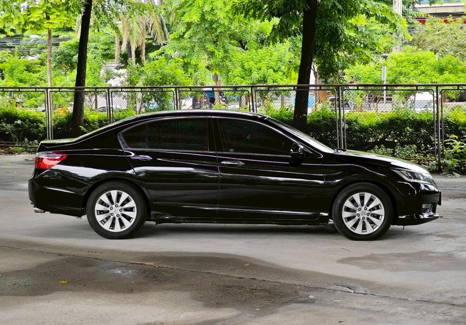 Honda Accord 2.0 EL ปีคศ. 2015