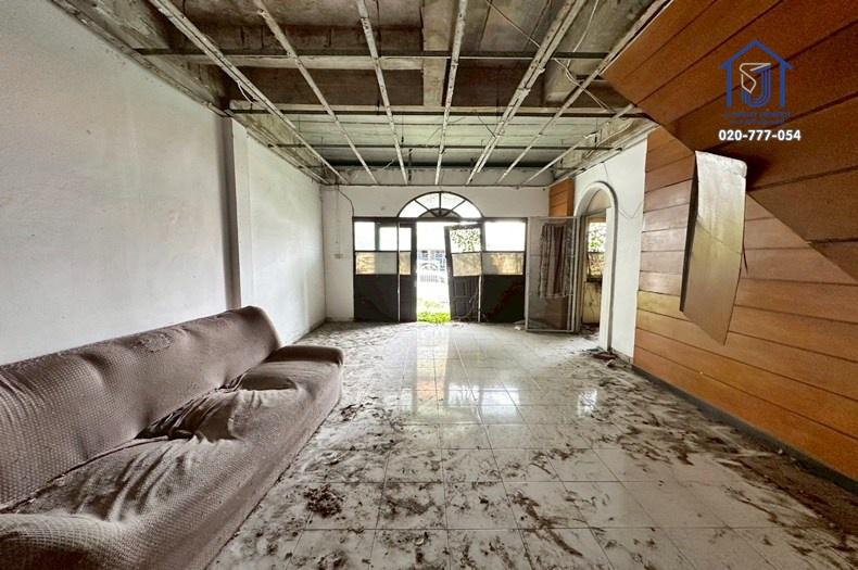 ทาวน์โฮม 9