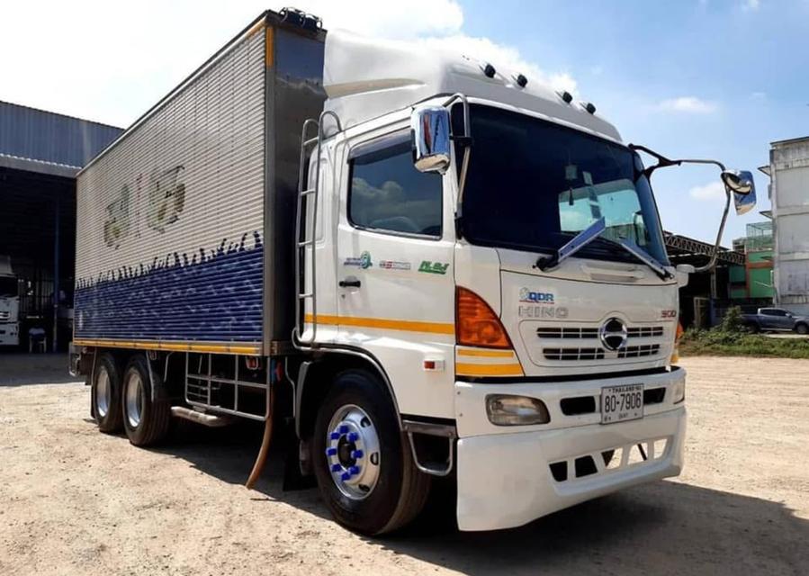 ขายรถบรรทุก 10 ล้อ ตู้แช่เย็น รุ่น HINO FL1J