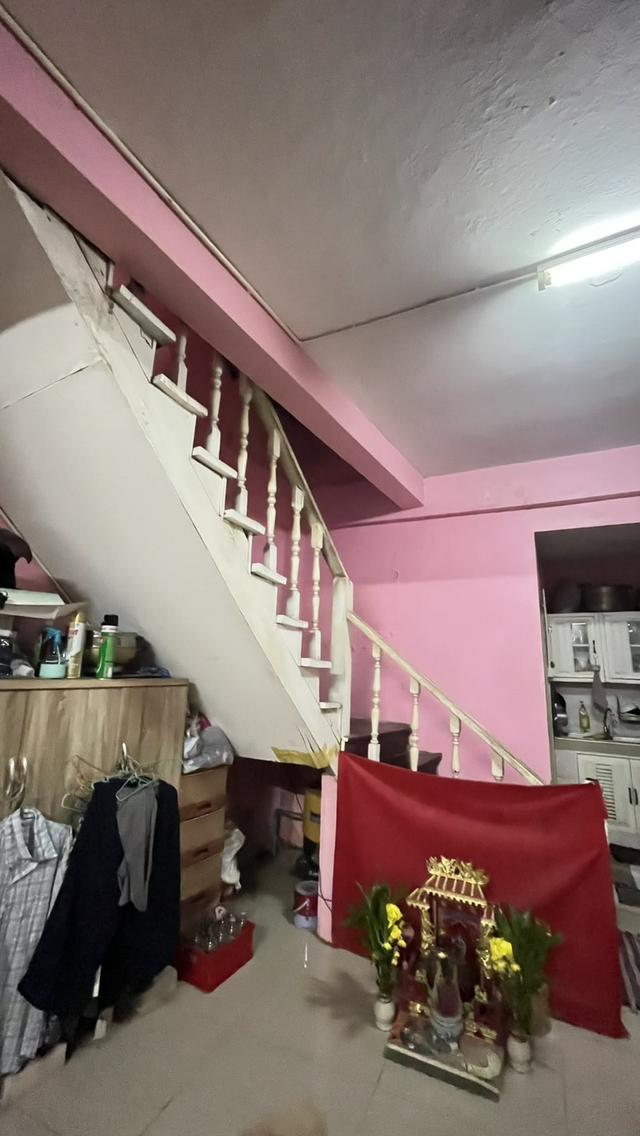 ขายตึกแถว 3 ชั้น ซอยประชาราษฎร์ สาย 1 ซอย 2 ใกล้รถไฟฟ้าสถานีบางโพ ,รถไฟฟ้าสายสีนำ้เงิน 4